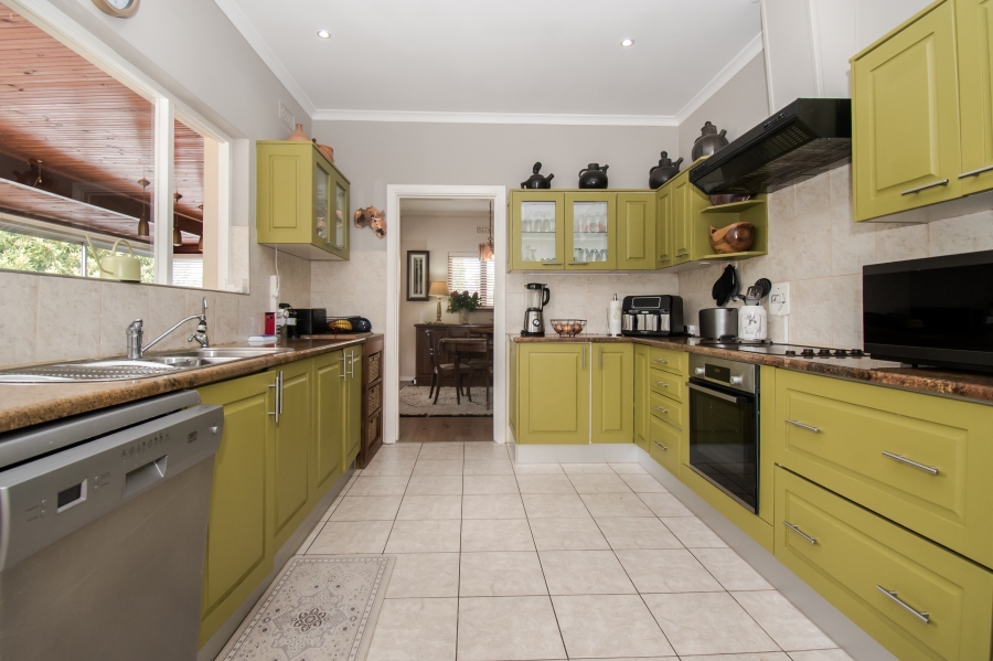 4 Bedroom Property for Sale in La Sandra Western Cape